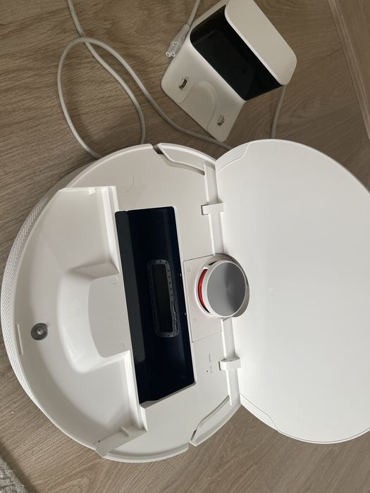 Продам робот-пылесос Xiaomi Robot Vacuum S20+