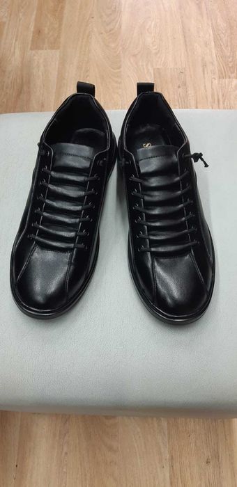 Кроссовки мужские лето