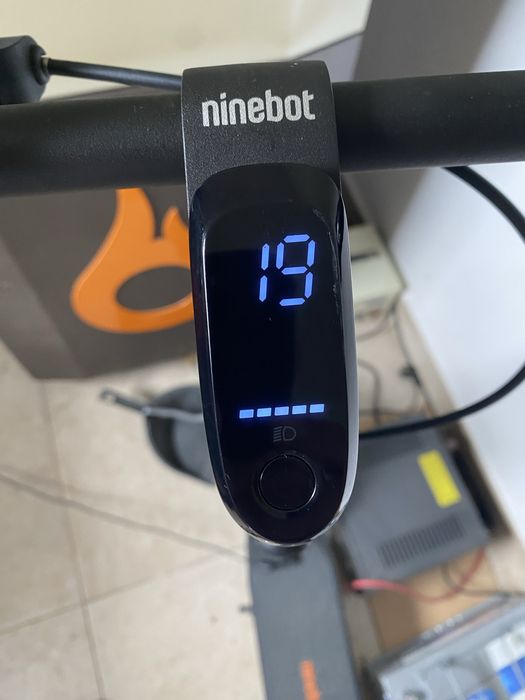 Trotineta electrica Ninebot F2