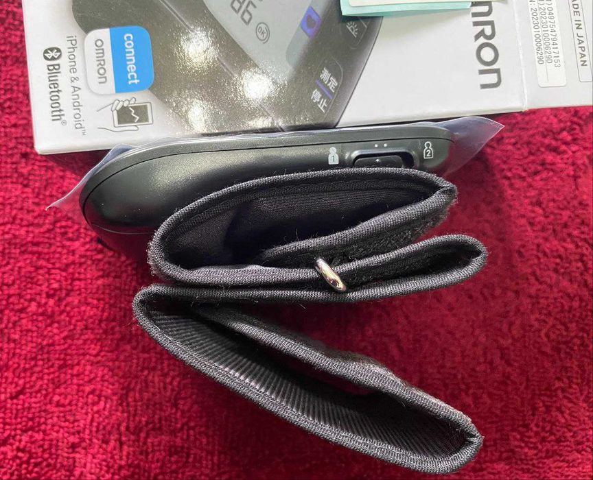 OMRON HEM-6232T made in japan Tanometr