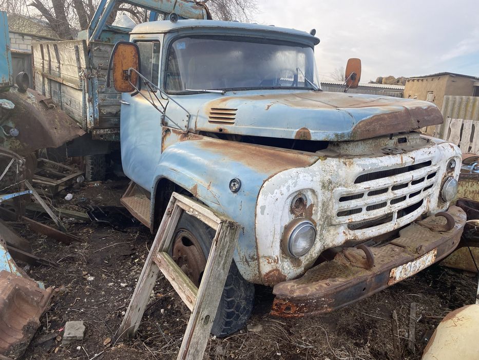 Зил в поселке Жалпактал