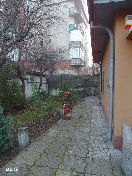 Casa zona semicentrala Fratii Buzesti
