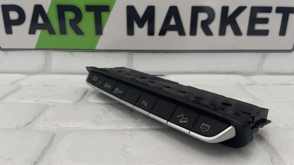 Контролен панел AUDI A4 A5 Q5 8W0925301