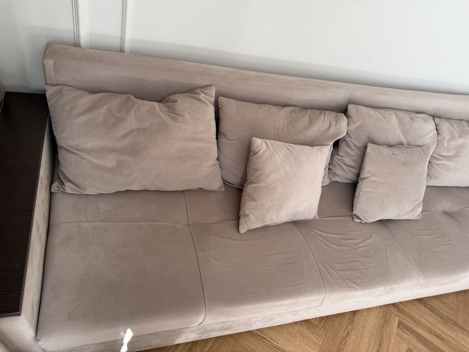 Диван в хорошем состоянии