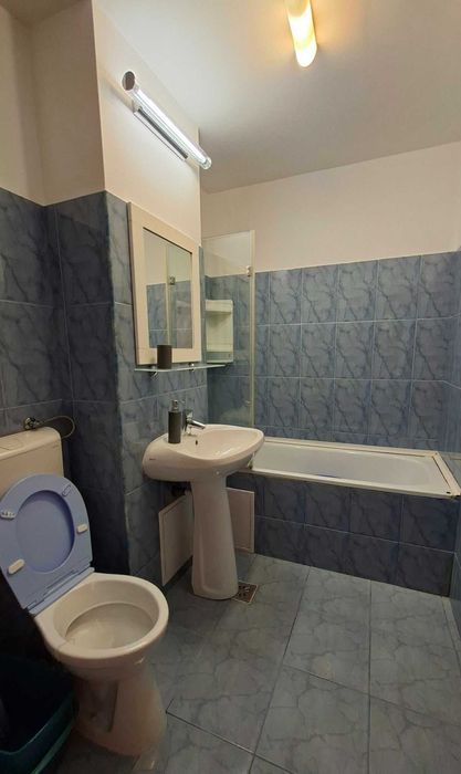 Apartement 3 camere - zona Calea Floresti