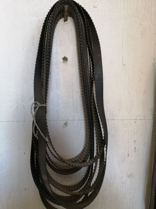 Продаётся разные запчасти, ремны и ножы для станков