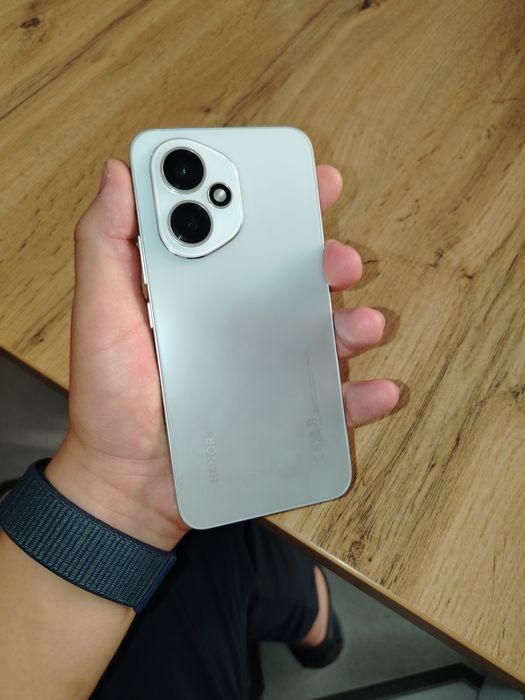 Honor 400 lite holati ideal kafolat bilan