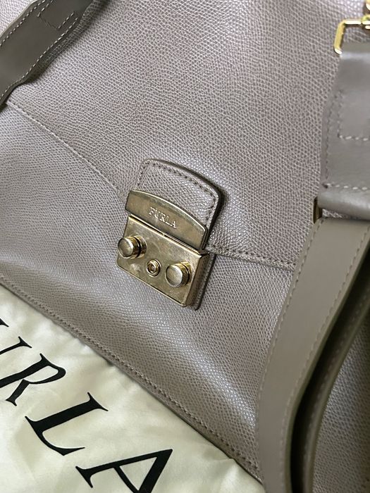 Чанта Furla оригинална стара колекция