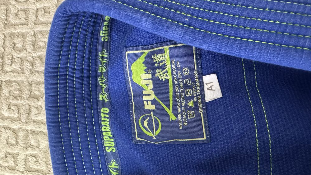 Продам кимоно для джиу джитсу BJJ