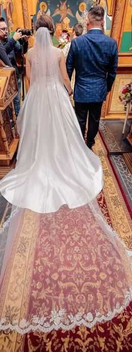 rochie de mireasa si/ sau costum de mire