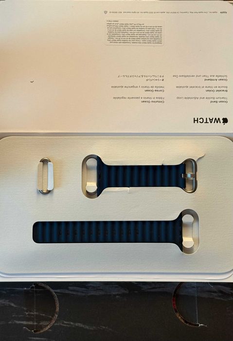 Apple Watch Ultra2 49mm Titanium Blue Ocean Band