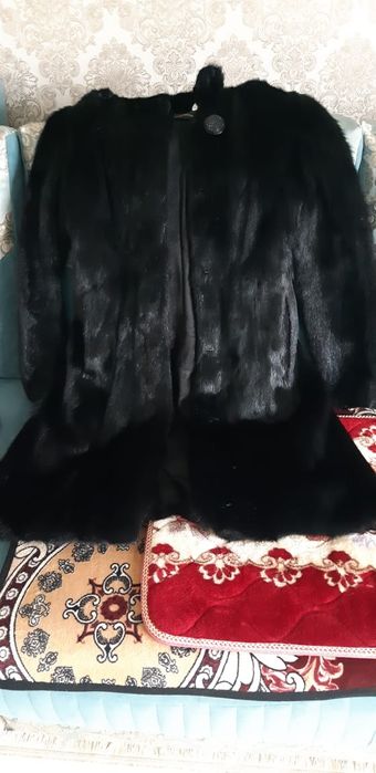 Продам шубу норковая
