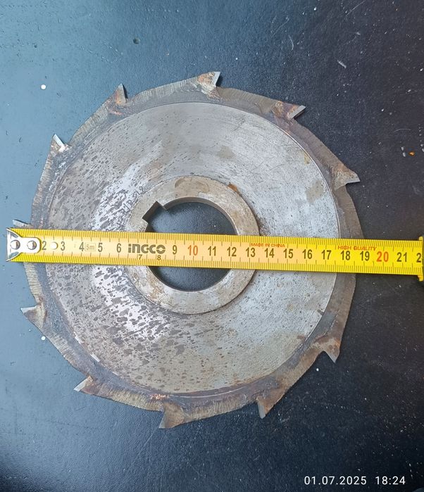 Пилы для циркулярного станка. Фреза. Ножи для электро фуганка