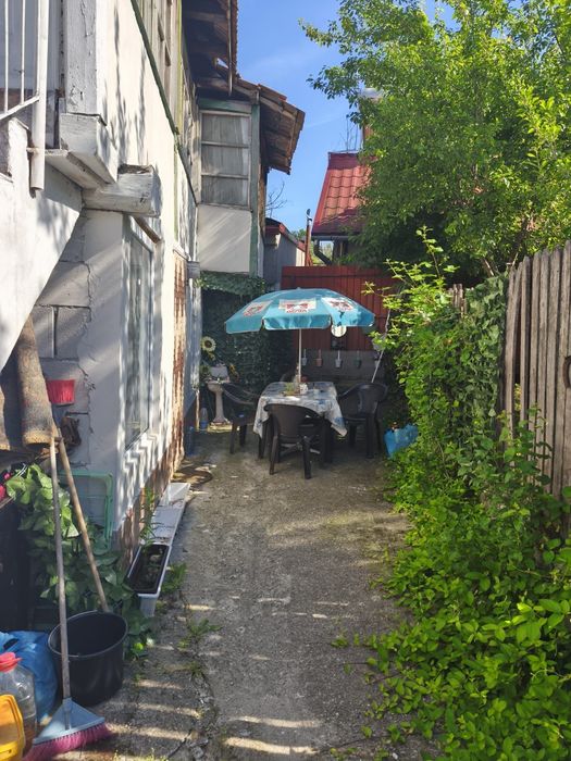 Închiriez casa / camera Călimănești