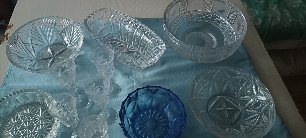 Вазочки хрустальные  б/у