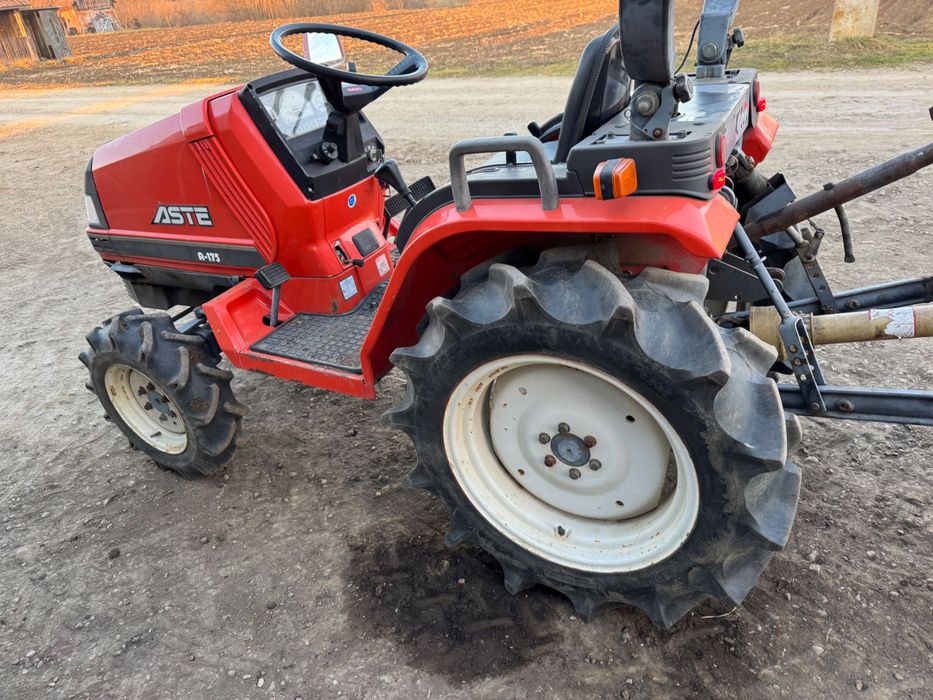 Tractor Kubota ASTE 175