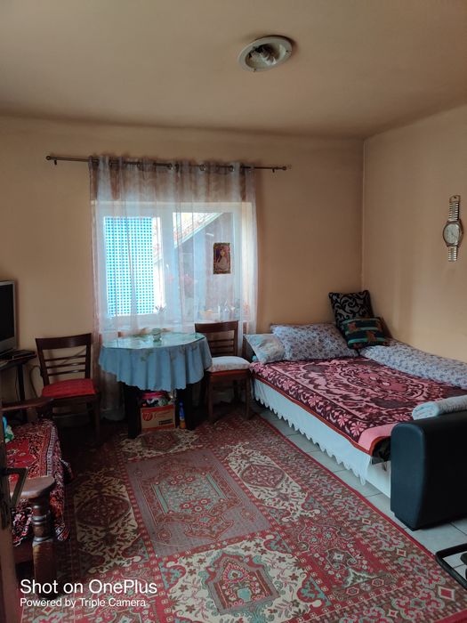 Vând sau schimb Casa cărămidă și dependințe Husasău de Tinca