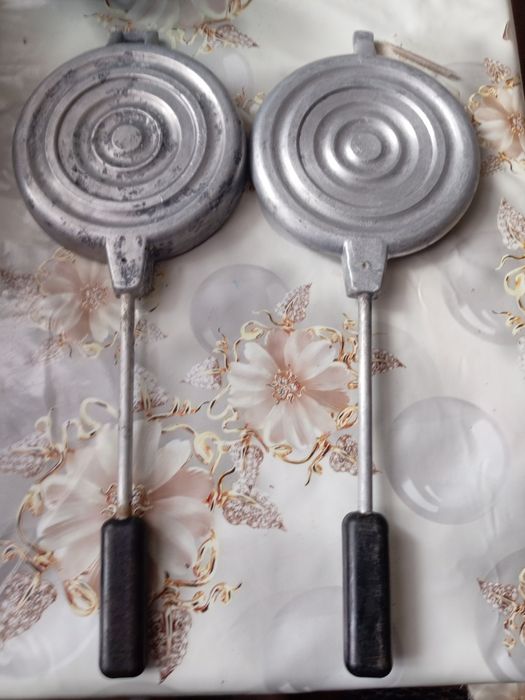 Орешницы  чугунные ссср времен.