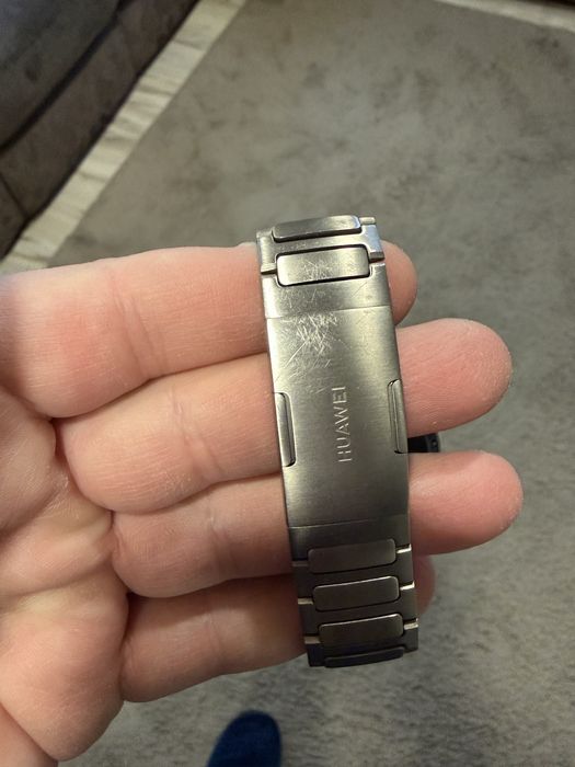 Часовник HUAWEI 4 pro titan