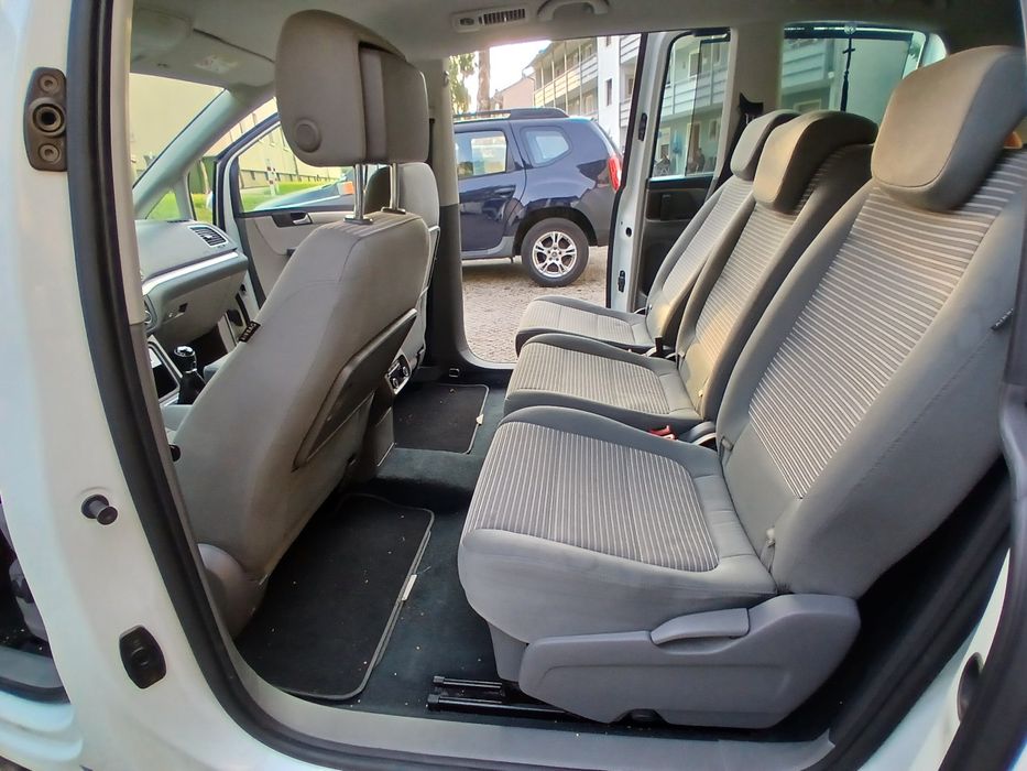Vând seat alhambra 2.0 tdi