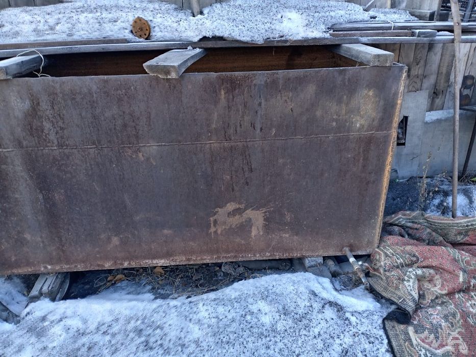 Бак б/у сатылады