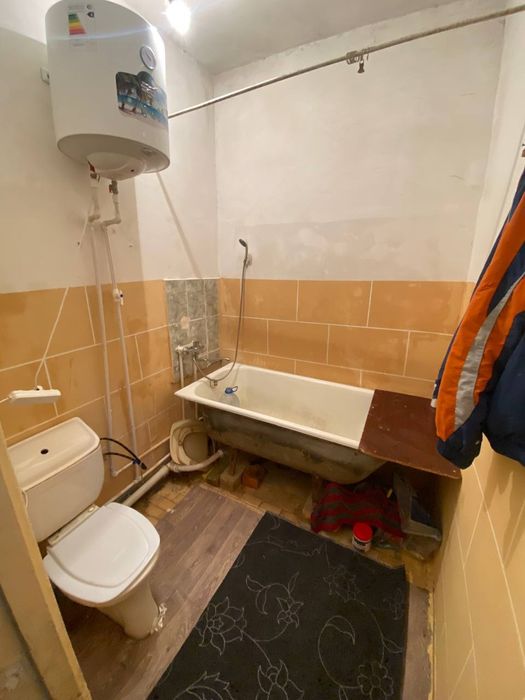 1 xonali uy sotiladi