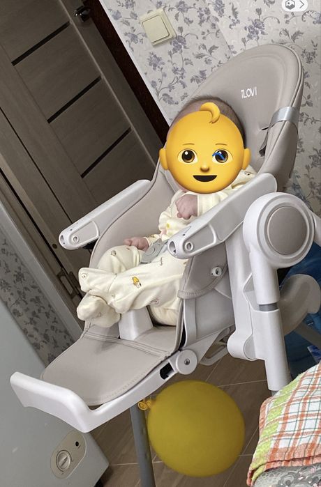 Детский стульчик для кормления