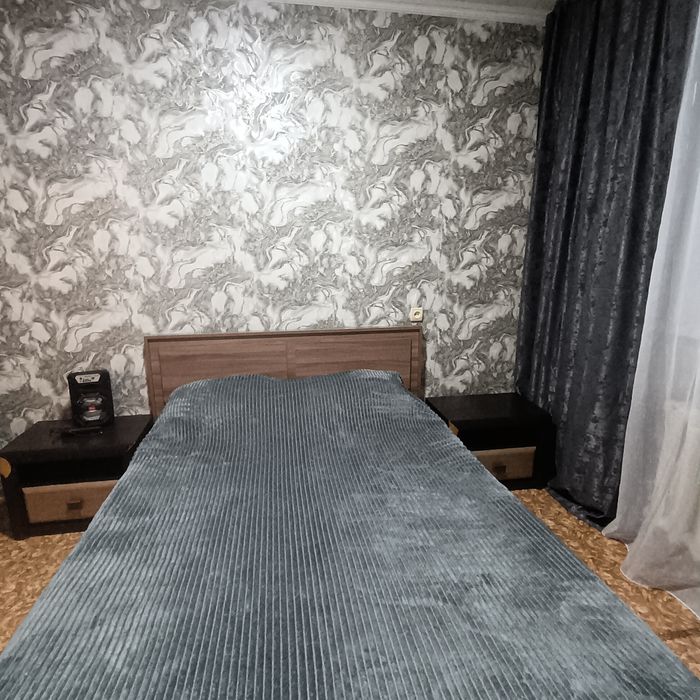 Сдам посуточно 2х комн квартиру