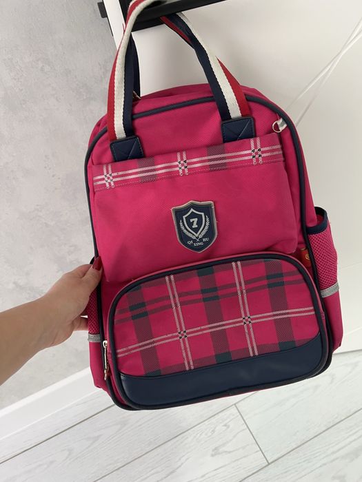 Продам школьную форму