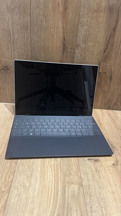 Dell XPS 9320 i7 1260P 512ssd 16gb  DDR 4k Display 60hz Touchscreen