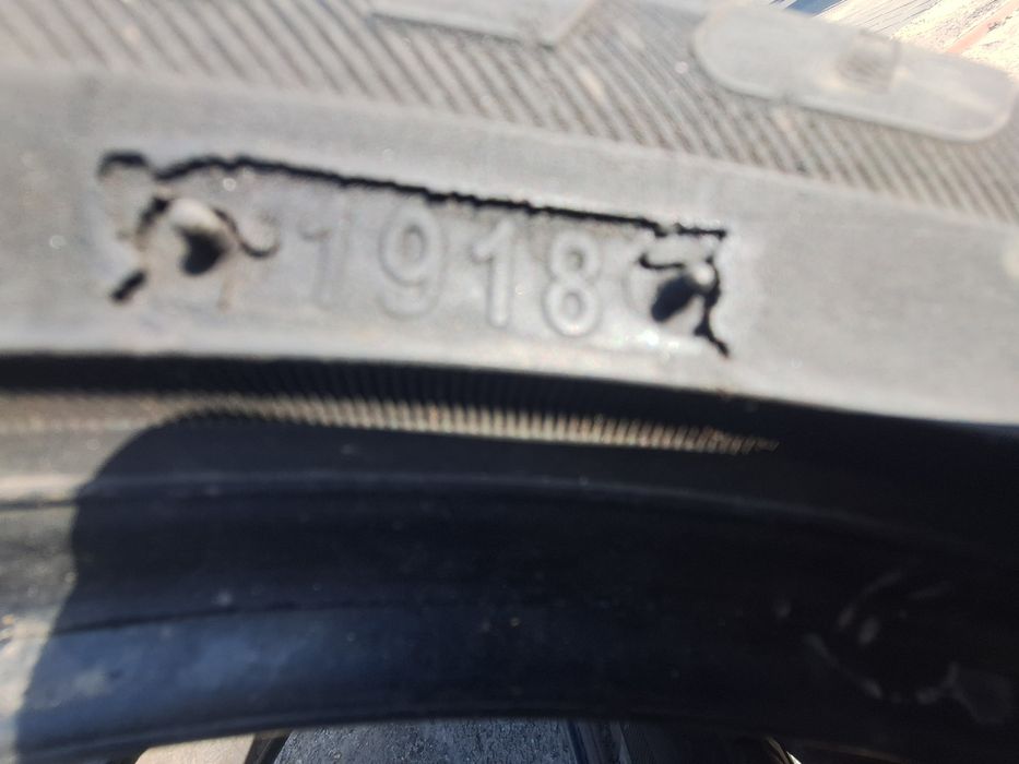 2 anvelope vara 235/45r19 Bridgestone Montaj Gratuit