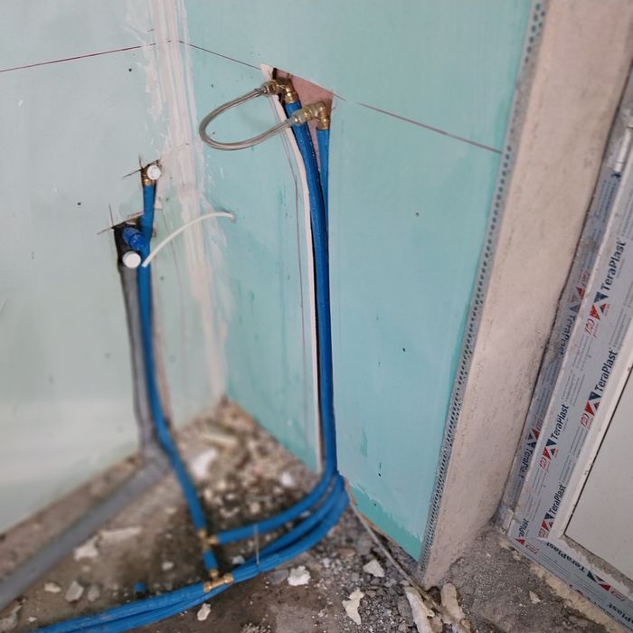 Executam lucrări în construcție