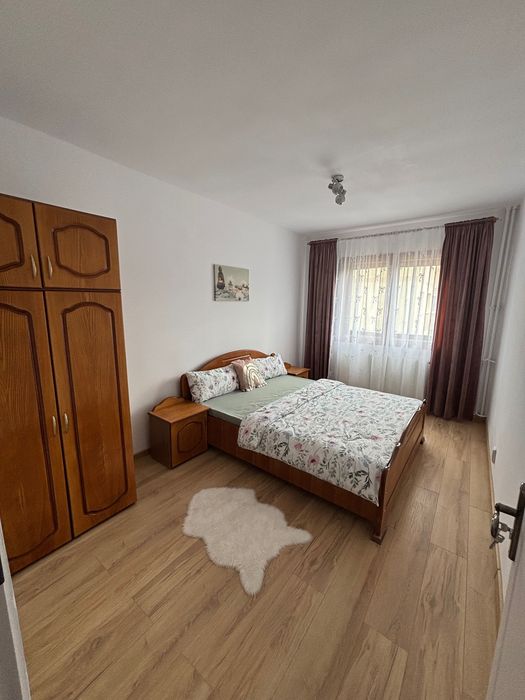 Apartament de inchiriat