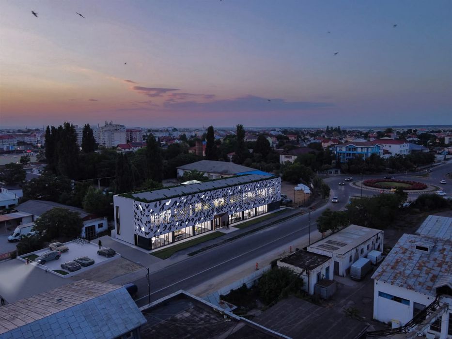 Cladire si teren  Bulevardul Brailei 104 colt Calea Munteniei