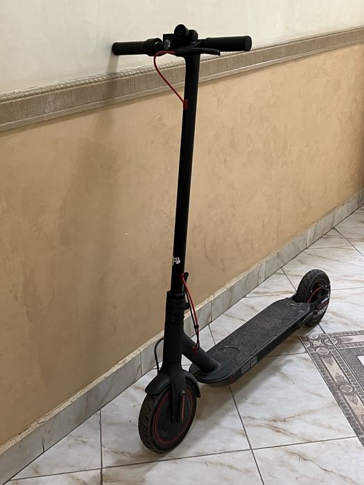 Электросамокат xiaomi m365 pro