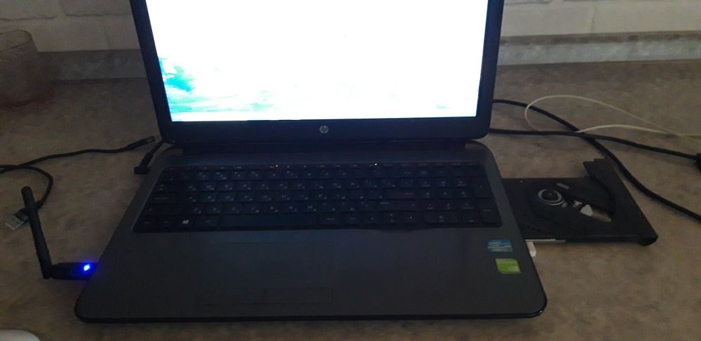 Продам ноутбук hp