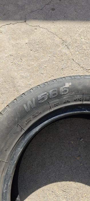 Продам шины зимние