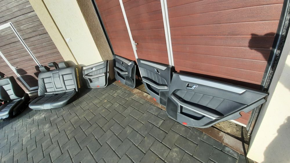 Interior de piele  impecabil Mercedes w212