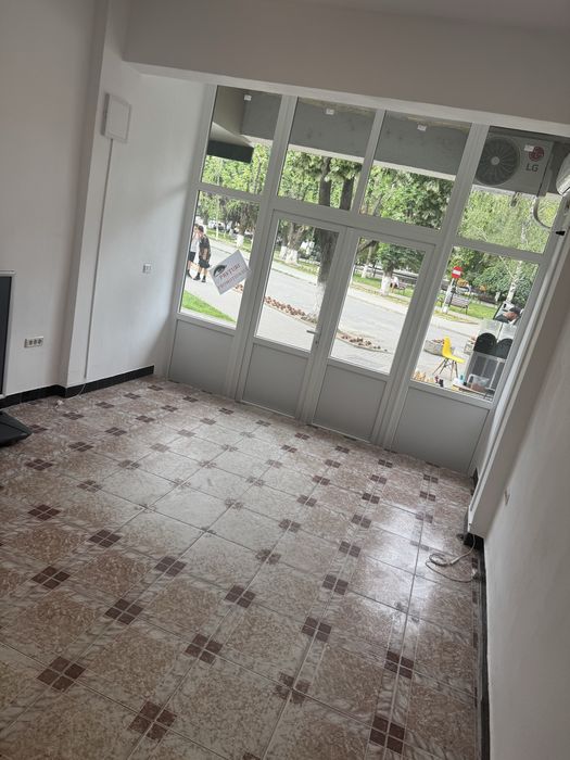Spatiu comercial zona ultracentrala
