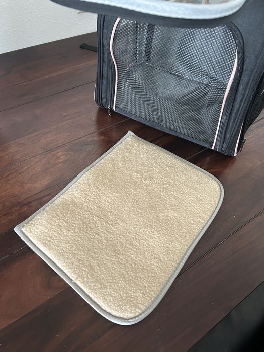 Ghiozdan trasnport animale