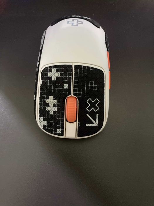 Mouse Gaming QwertyKey Falcon Alb 8K, 30.000 DPI Wireless