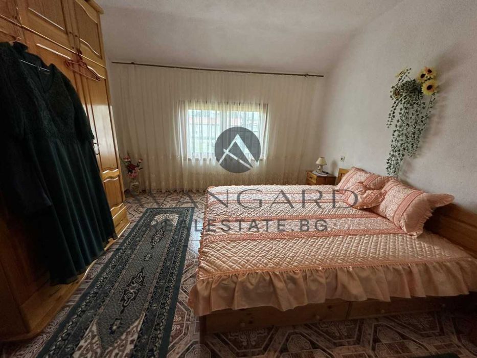 Продава се Къща в с. Калековец, Област Пловдив - 314 кв.м за 1170 €/кв.м - Снимка #20