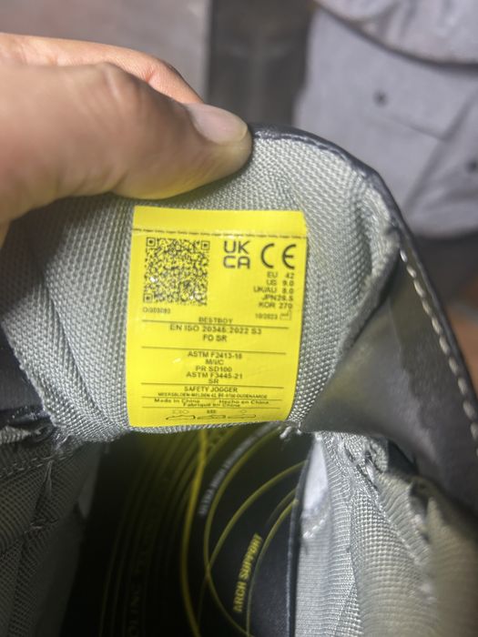 Спец ботинка 42 размер