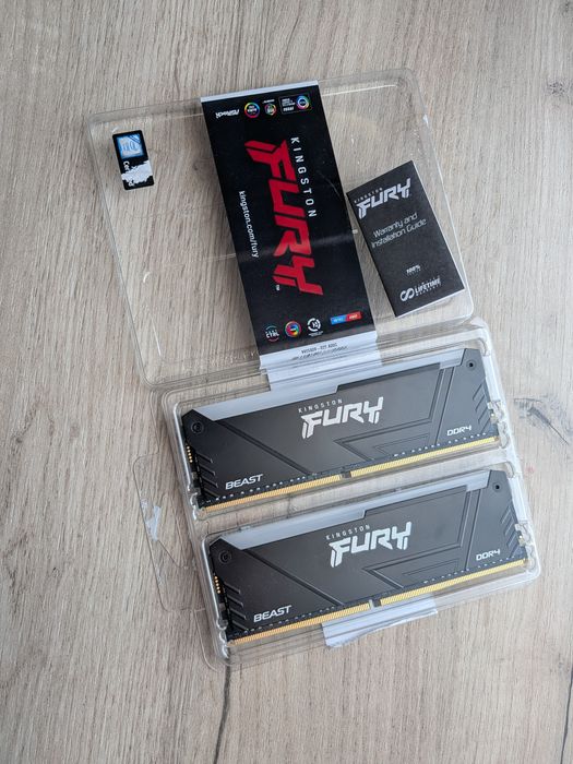 RAM Kingston Fury Beast RGB 16gb 3600 cl17