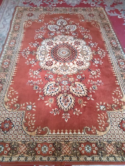 Шерстяной ковер со стены. Как новый.