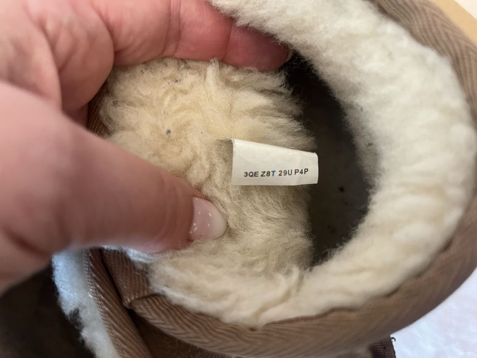 Ugg marime 36 in stare foarte buna