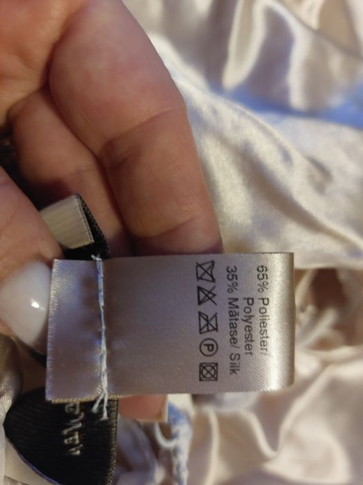 Rochie designer Nicole Enea