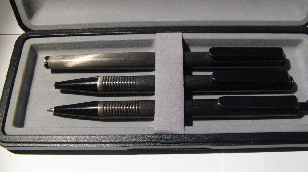 Set/caseta trei instrumente de scris