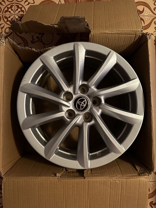 диски на камри 75