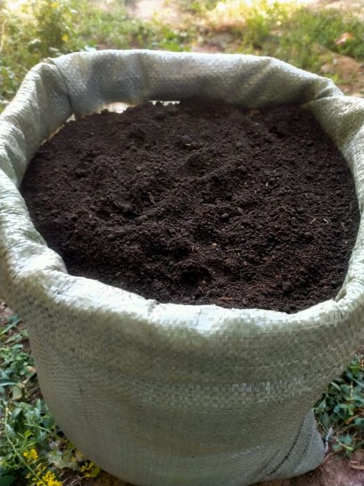 Удобрения чернозём перегной компост  навоз